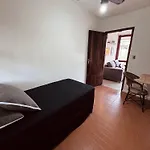Casa Toda Conforto Em Familia, Praia A Pe, Estacionamento